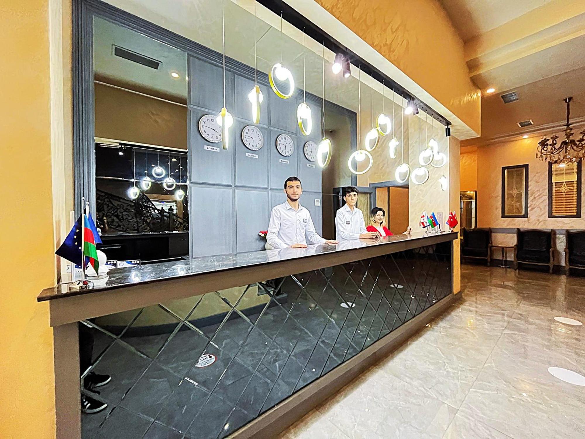 Gm City Hotel Baku Exteriör bild