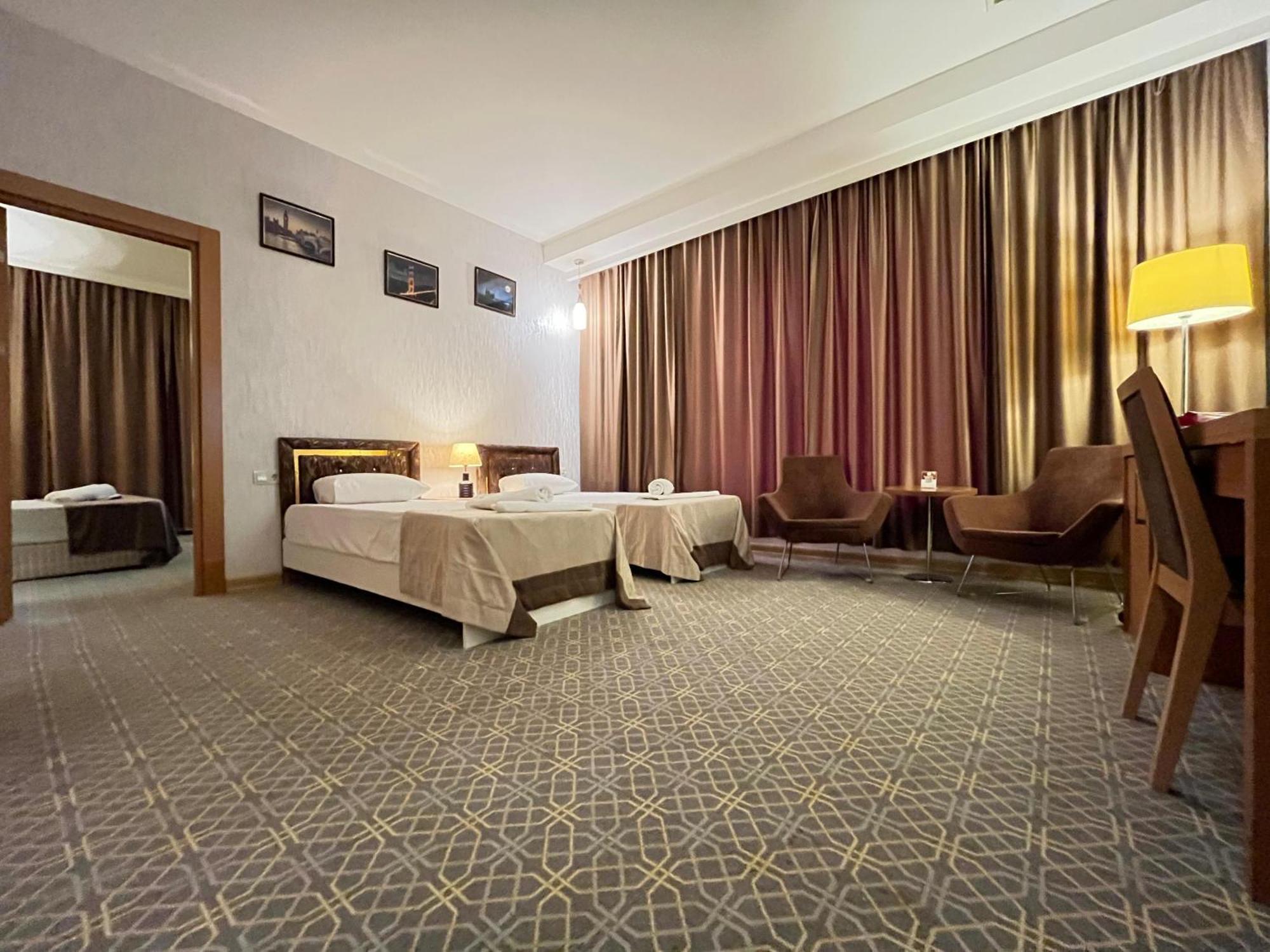 Gm City Hotel Baku Rum bild