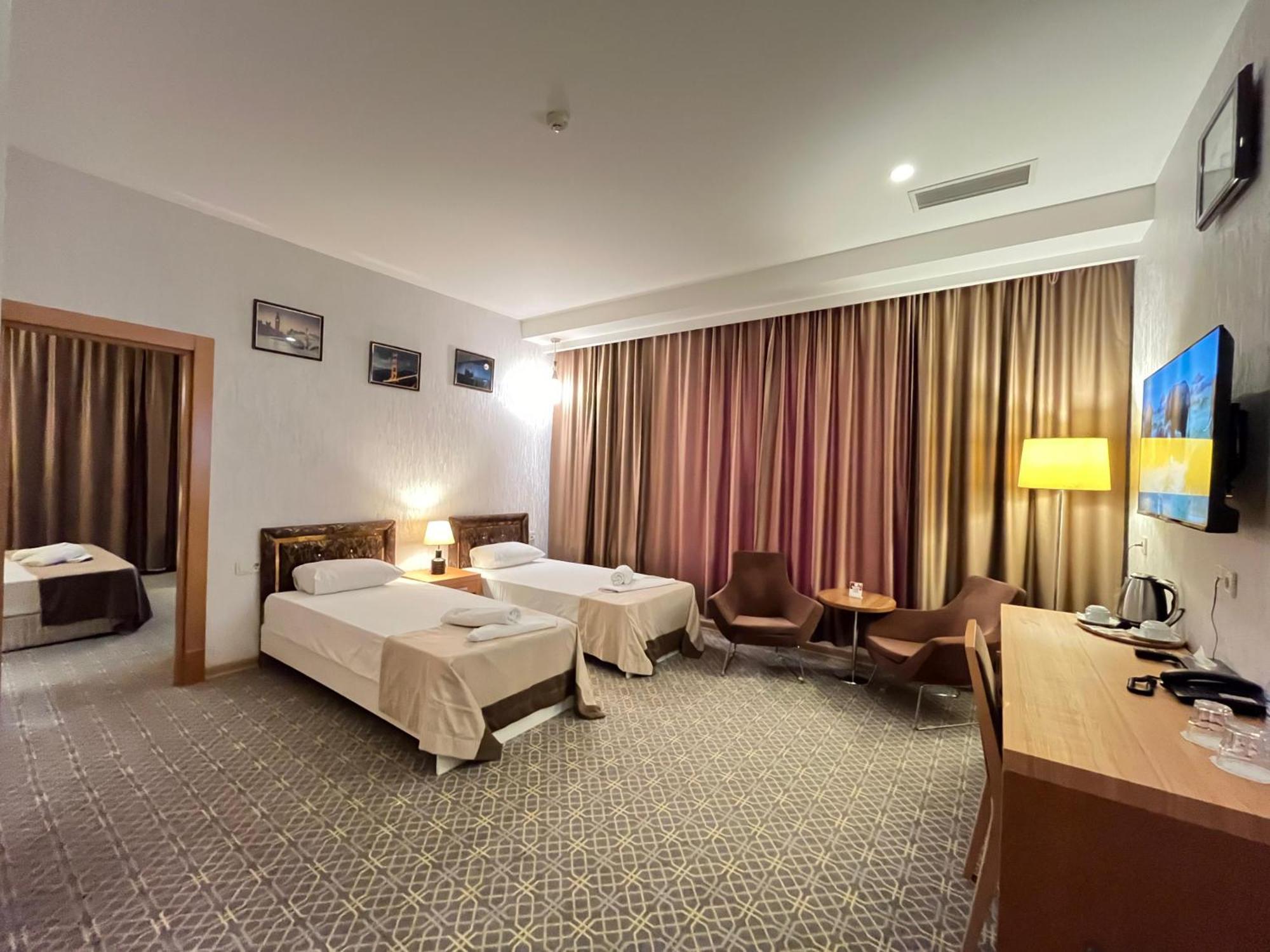 Gm City Hotel Baku Exteriör bild