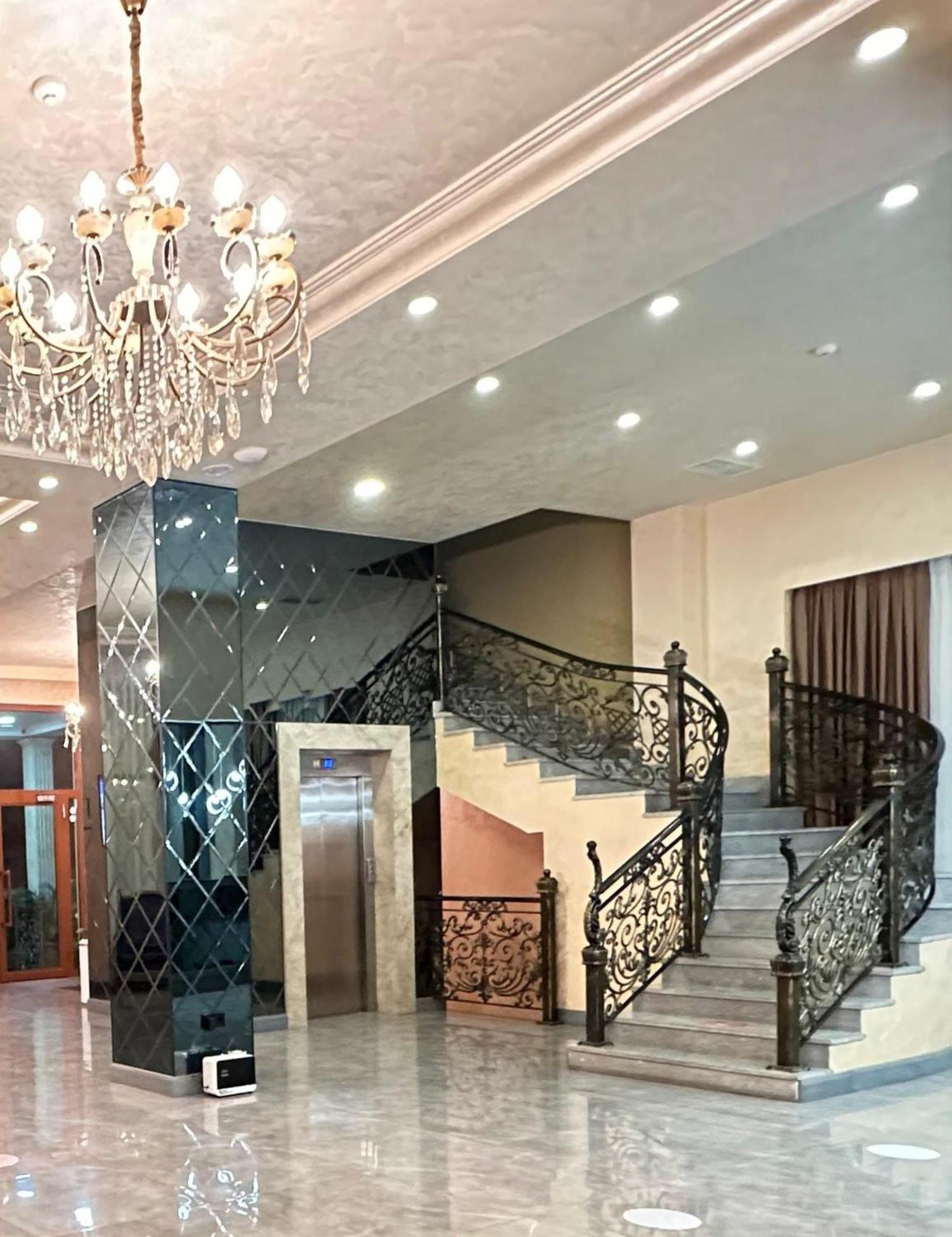 Gm City Hotel Baku Exteriör bild