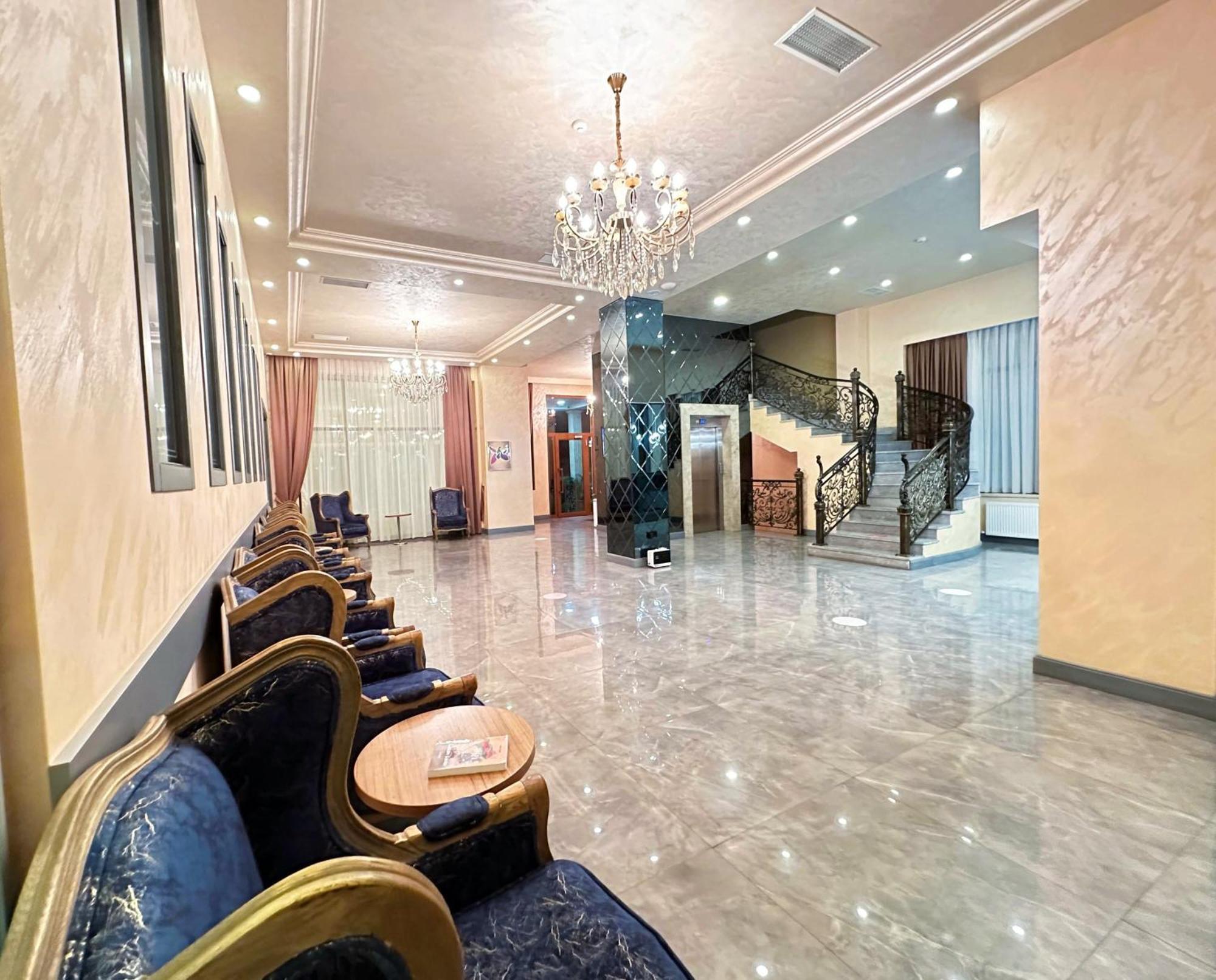 Gm City Hotel Baku Exteriör bild