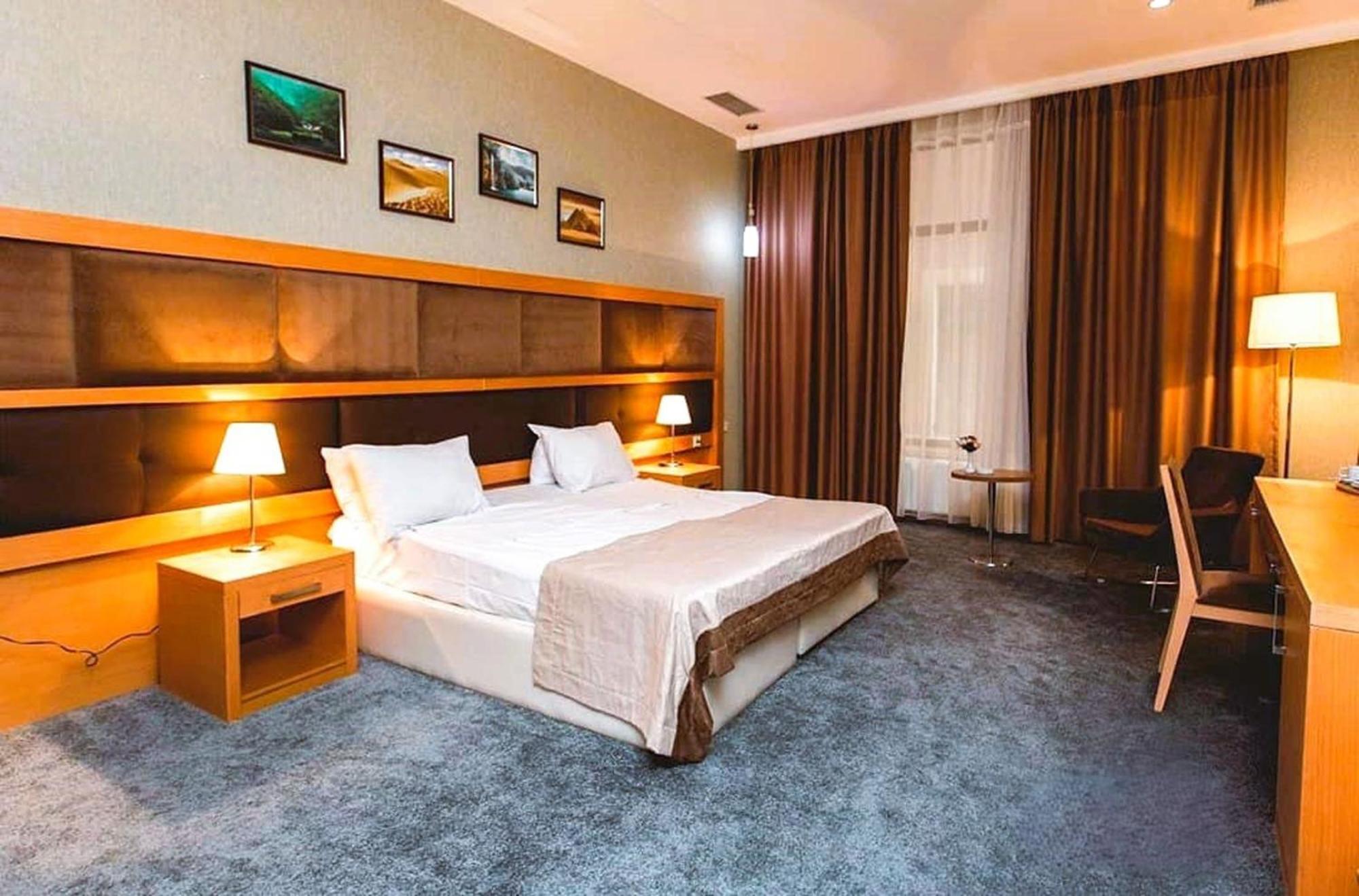 Gm City Hotel Baku Exteriör bild
